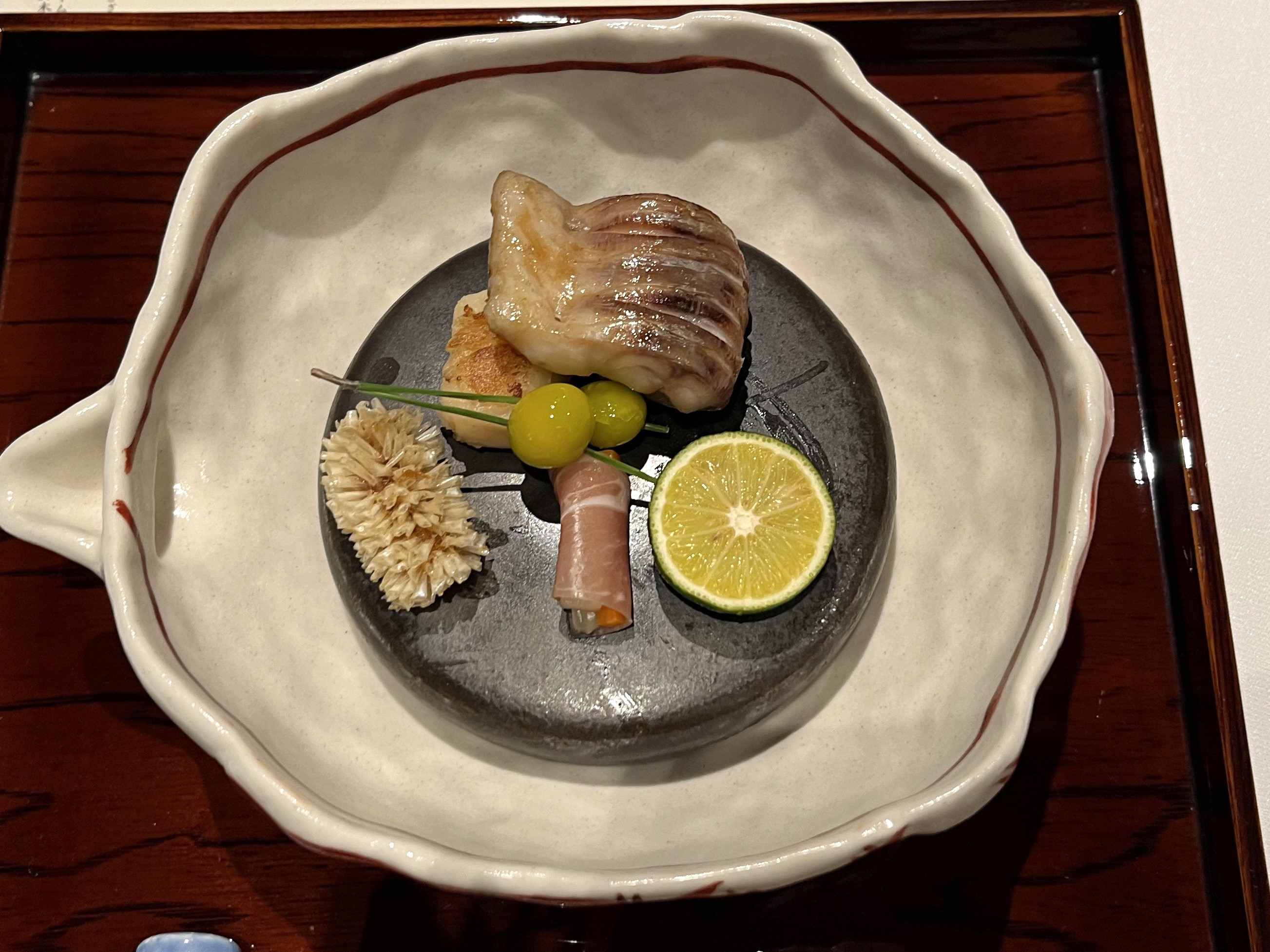 【体験レポ】伝統に磨かれた日本料理レストラン『なだ万』の特別コースで豪華に今年を締めくくるの画像