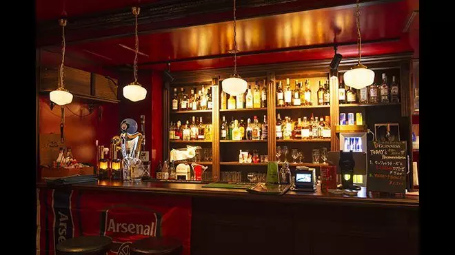 プレミアリーグ好き必見!渋谷の隠れ家的空間でビール片手にスポーツ観戦を楽しもう【Irish Pub Banshee】PR 1枚目