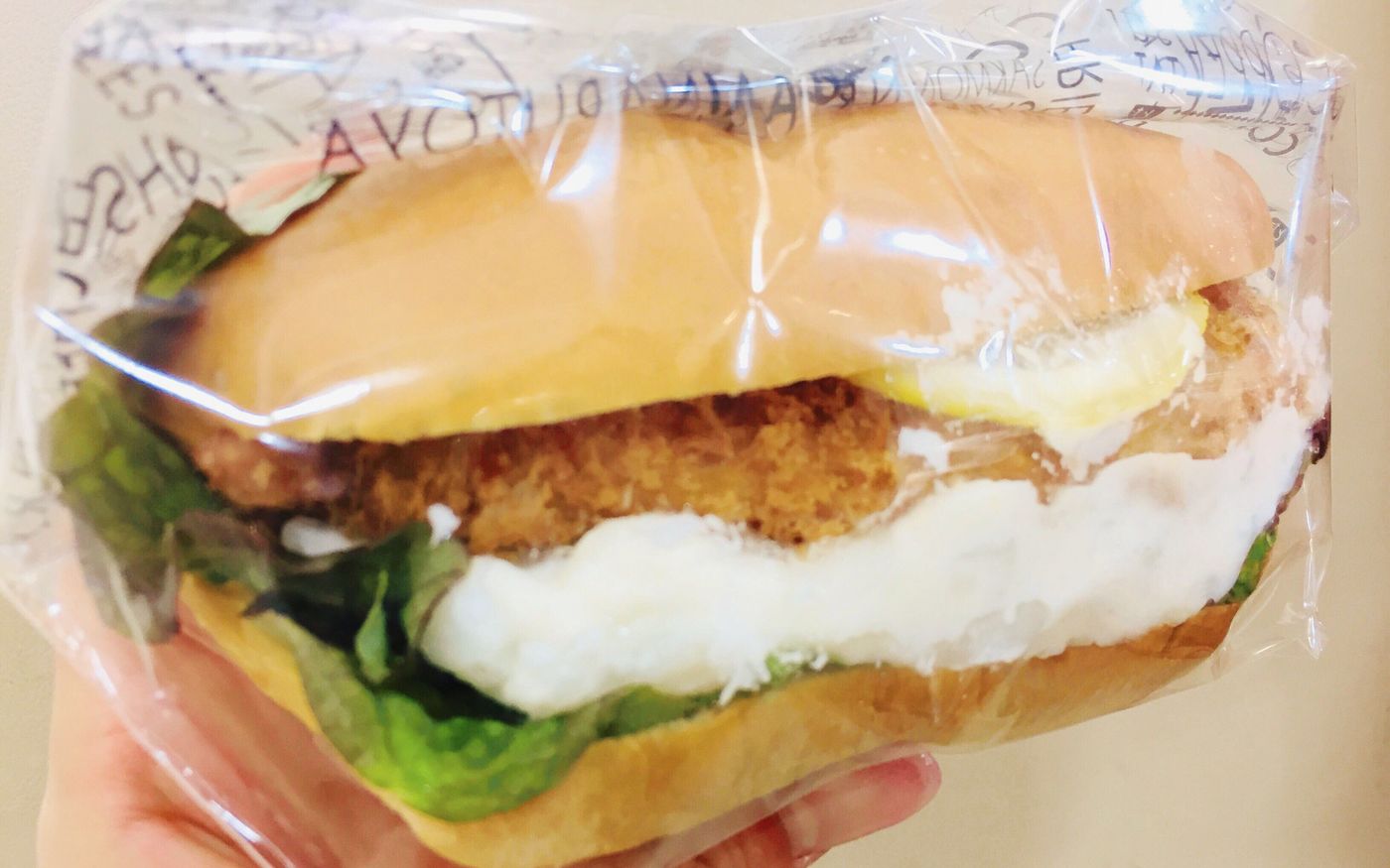 大阪でコッペパンがアツい！Newオープンの専門店から穴場まで♡の画像
