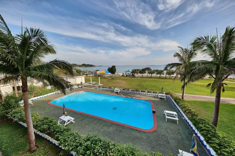 プールや大浴場など充実したホテルステイができます 1枚目