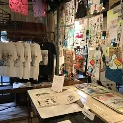 【湘南】クリエイティブな空間で海外気分♪LA直輸入の家具屋さん！