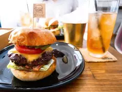 【大阪】ハンバーガー好き集まれ♡1000通りの絶品ハンバーガーに出会えるお店♡
