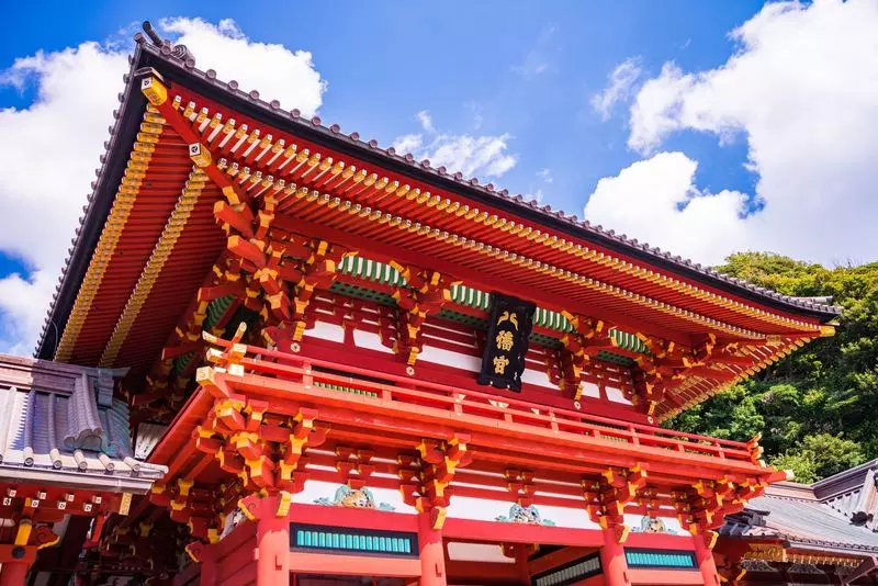 1. 鶴岡八幡宮｜源頼朝ゆかりの由緒ある神社 1枚目