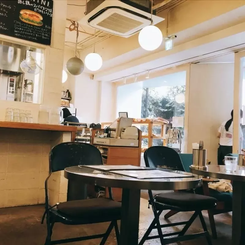 おひとり様でも立ち寄りやすい 2枚目