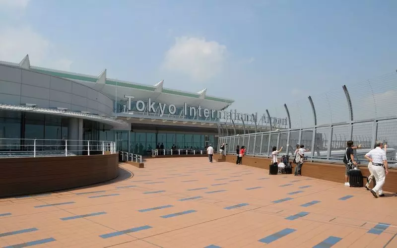 飛行機の時間まで余裕があるときはいざ展望デッキへ！ 1枚目