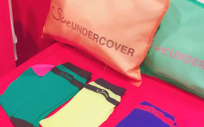 4. 表参道でユニセックスなファッション雑貨が買えるショップ【マッドストアアンダーカバー】 2枚目