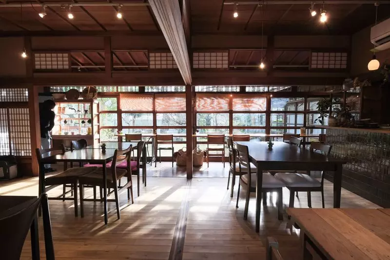 19. GARDENHOUSE KAMAKURA｜横山邸のアトリエとガーデンが美しい一軒家レストラン 1枚目