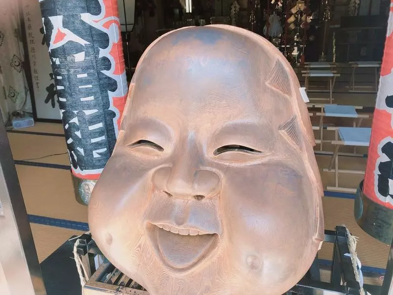 なでおかめのどこをなでる? 1枚目