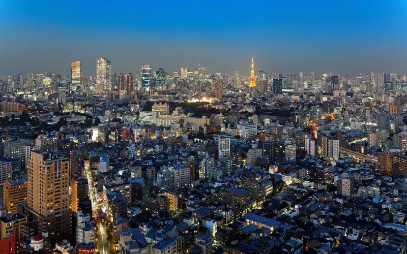 お散歩デートの締めはロマンティックな夜景「恵比寿ガーデンプレイスタワー」 1枚目