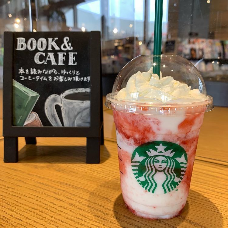 【2021】スタバの新作ドリンクのカロリー一覧！定番メニュー情報もありの画像
