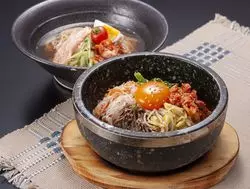 グルメ激戦区"新宿"で冷麺を堪能！満足間違いなしの5店教えます☆