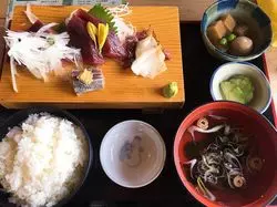 九十九里で海の幸をいただくなら♪「九十九里倉庫」へ！