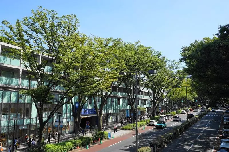 4. 表参道GROUND 1枚目