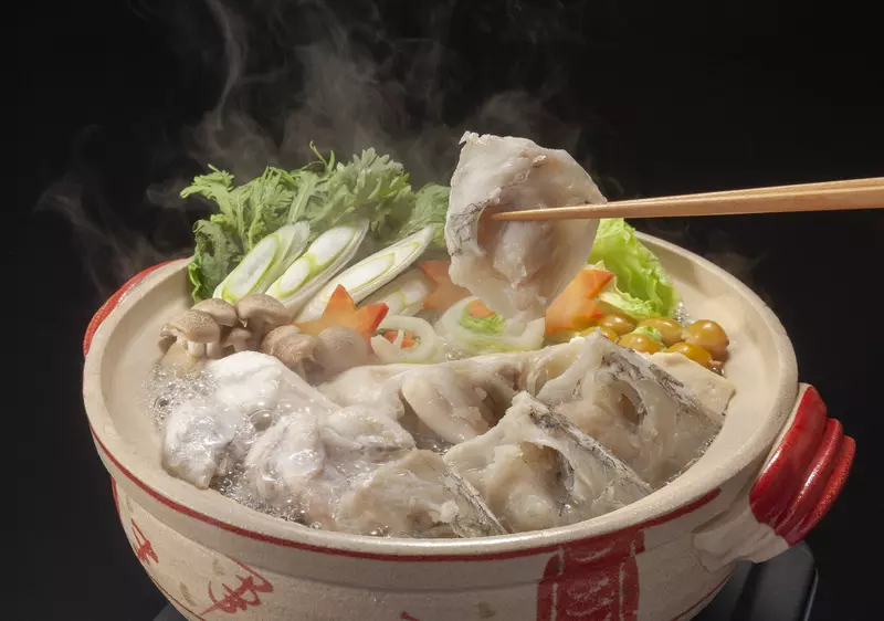 大阪 ふぐ鍋料理「てっちり」のおすすめ店2選 1枚目