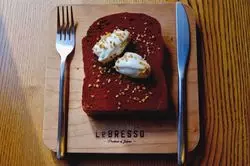 行列のできる食パン屋さん【LeBRESSO 目黒武蔵小山店】で優雅なひとときを♪