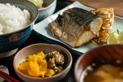 梅田の定食屋おすすめ12選！おしゃれなディナーや女性に人気のお店も紹介