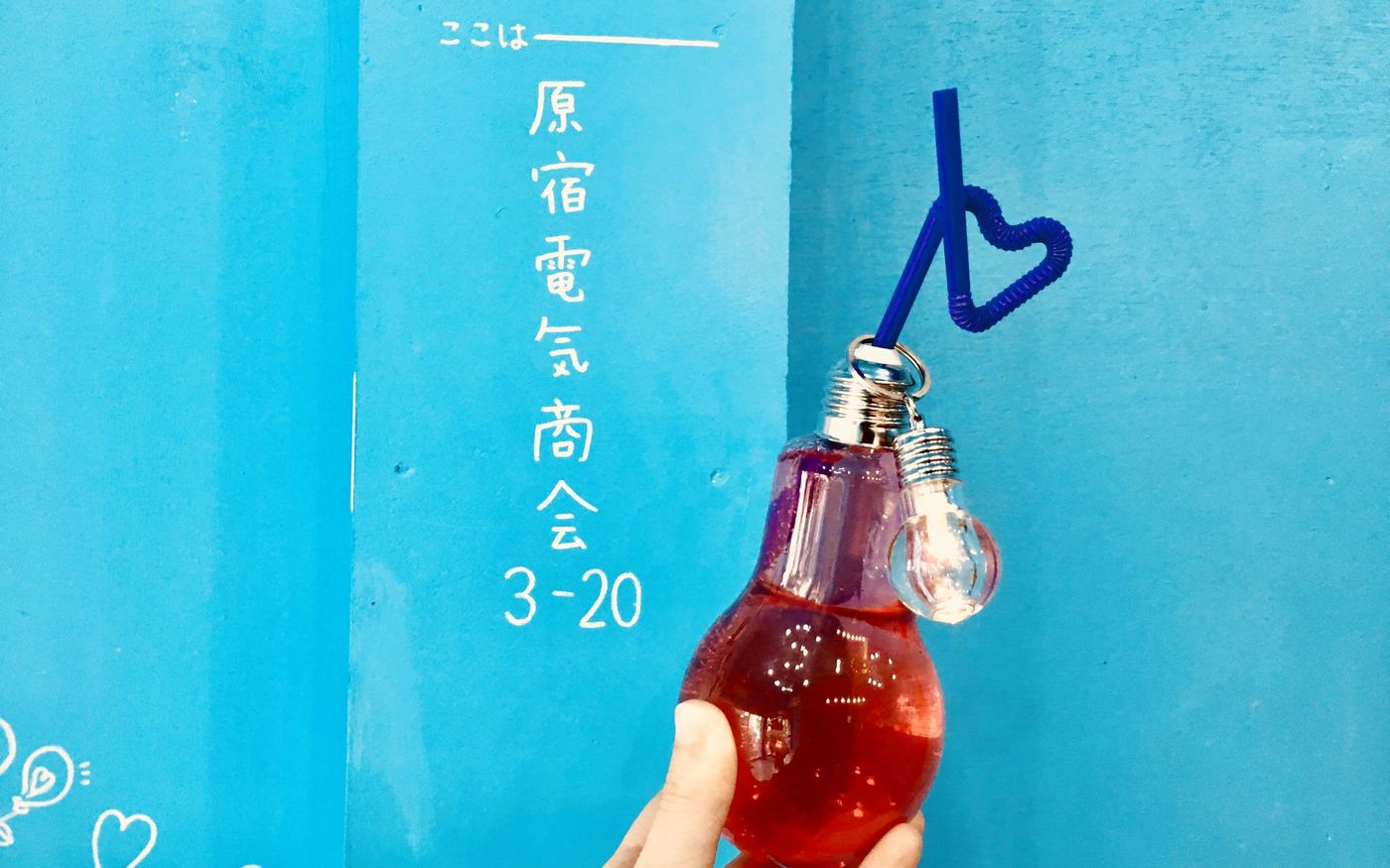 【原宿】話題の「電球ソーダ」でインスタ映えを狙おう♪の画像