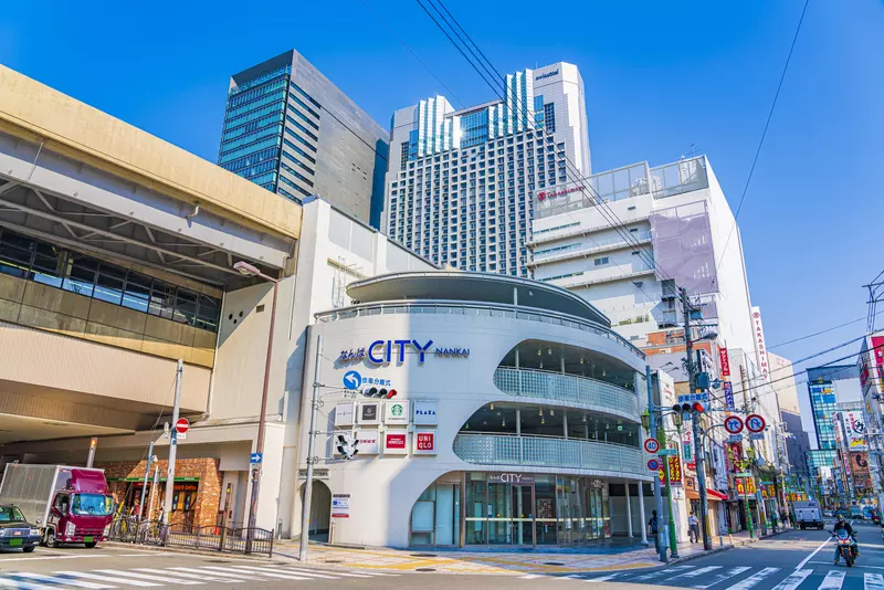 3. 難波観光のショッピングならここ!なんば駅直結の大型商業施設『なんばCITY』 1枚目