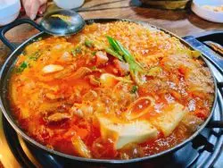【ソウル×激旨キムチチゲ】地元民が通う♡東大門で話題の韓国料理店