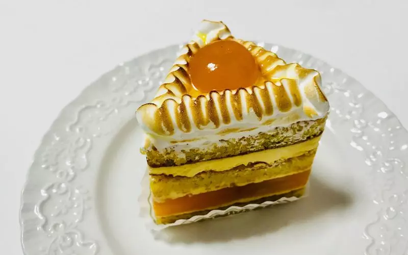 アプリコットのケーキで大人な味を堪能 1枚目