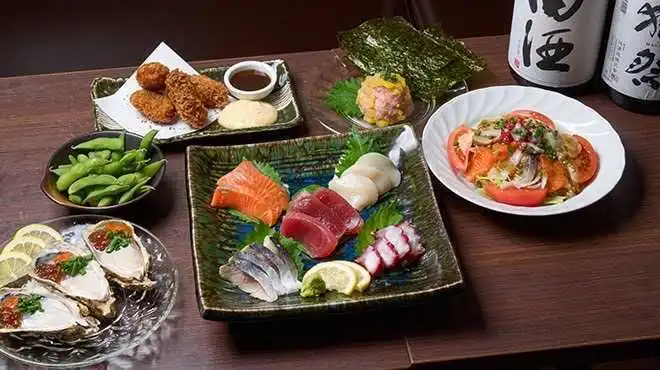 さまざまな種類の絶品料理を満喫 1枚目