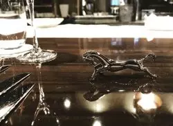 馬主、求ム。敷居が高すぎる！？【Restaurant URAKAWA】の正体とは