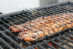 【体験レポ】うな美｜パリッと食感の地焼きのうなぎ！おいしさの秘密を取材