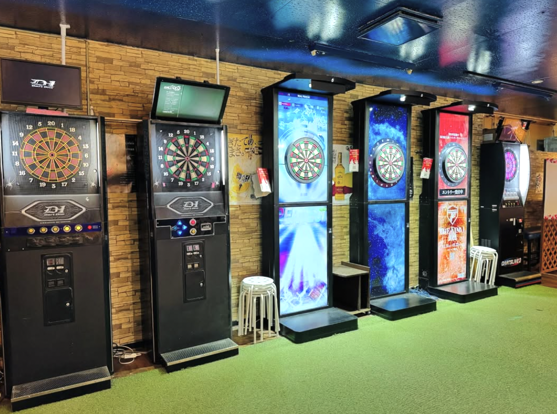 ダーツとビリヤードを楽しむなら金沢駅近くのスポーツバー｜ダーツ&ビリヤードバー バレット 野々市店の画像