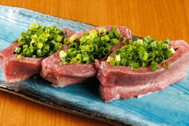 平日ランチから仕事帰りの飲み会まで！豊洲で愛される本格焼肉・もつ鍋｜焼肉・もつ鍋 五臓六腑 豊洲店【公式】の画像