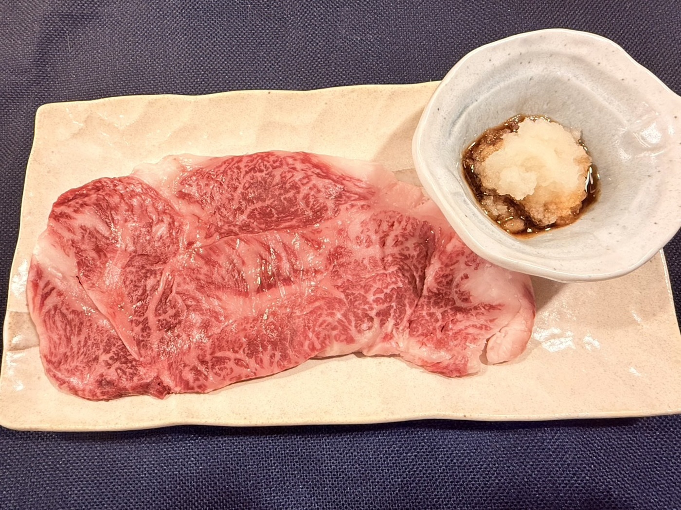 記念日を神戸牛で祝う！心斎橋の上質焼肉食べ放題｜龍乃宮 心斎橋店【公式】の画像