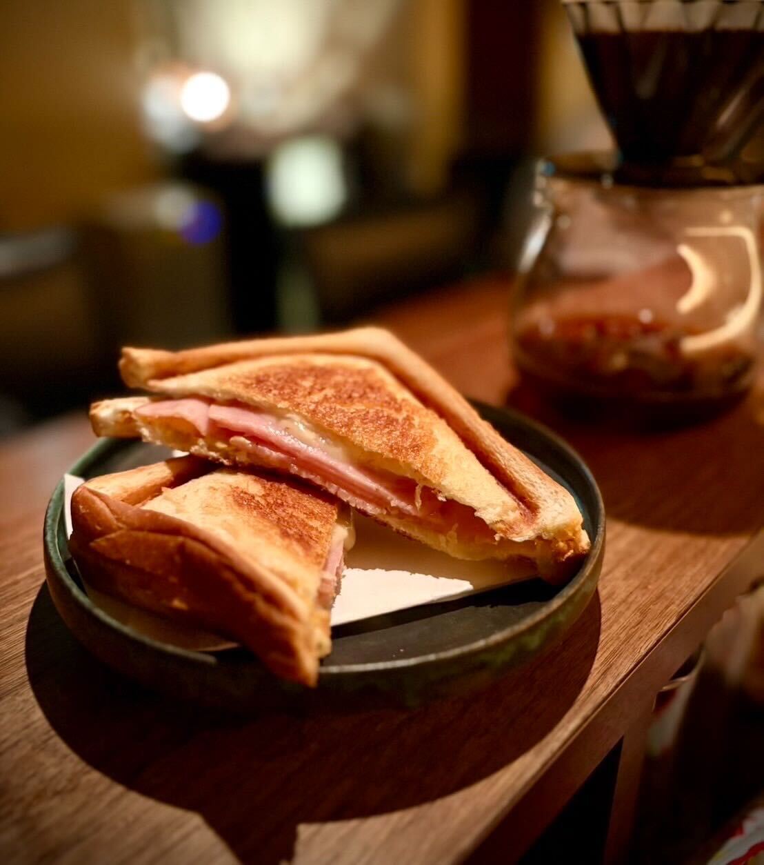 仕事帰りにひとりでも気軽に立ち寄れる！心斎橋の隠れ家バー｜BOSCO（ボスコ）【公式】の画像