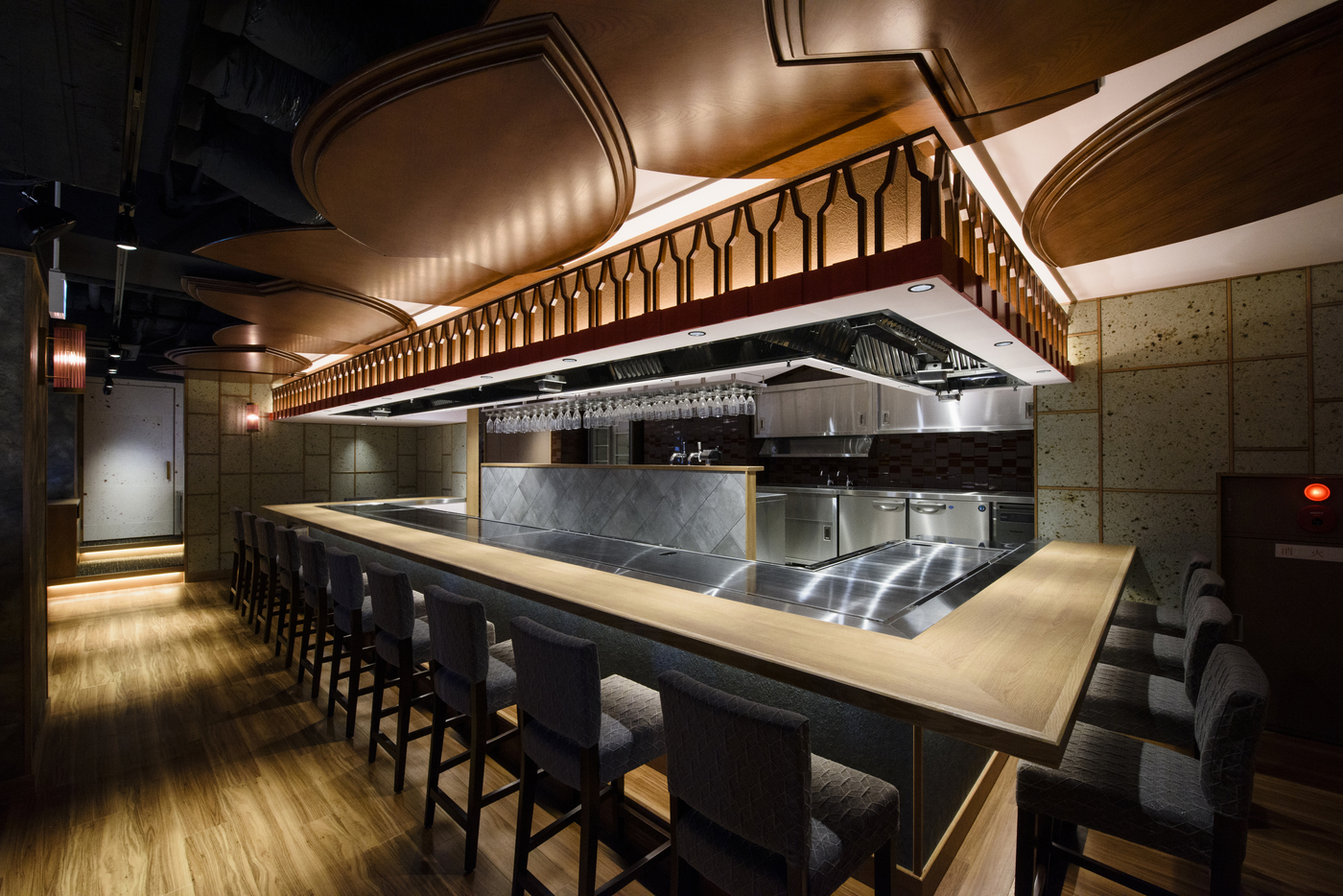 渋谷でA5黒毛和牛の鉄板焼きを満喫｜銀座のステーキ 渋谷店【公式】の画像