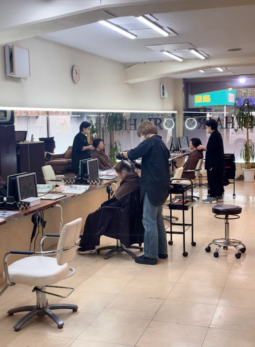 土師ノ里駅近くの地域密着サロン｜B1hair【公式】の画像