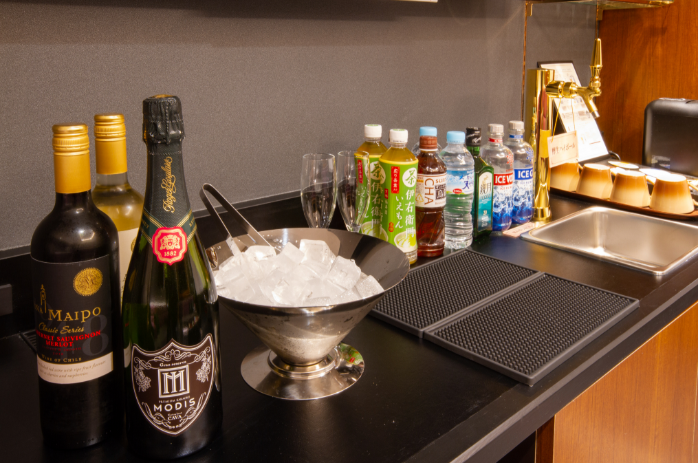 全11室のVIP個室で飲み放題＆大画面カラオケ！プレミアムカラオケモディス 渋谷【公式】の画像