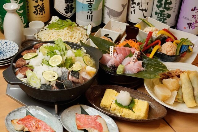 仕事帰りに新鮮海鮮を楽しむ！大山駅徒歩約2分｜アカマル屋鮮魚店 大山店【公式】の画像