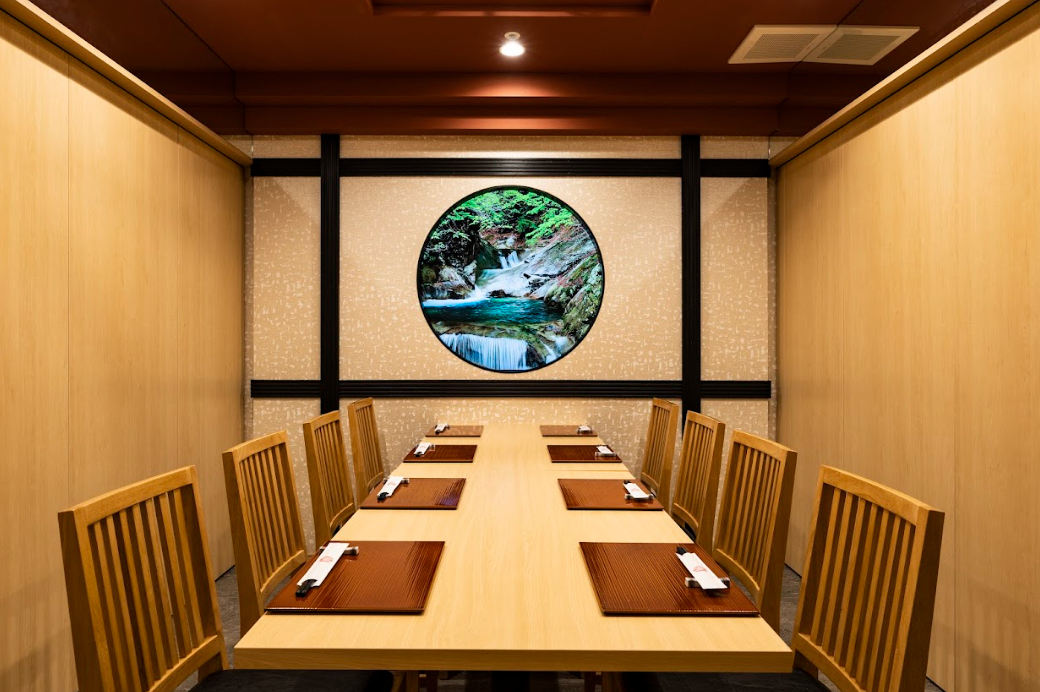 接待・会食に適した個室完備！博多駅徒歩約3分｜あら鍋 クエ料理とイカ活造り 博多 かんべえ 福岡総本店【公式】の画像