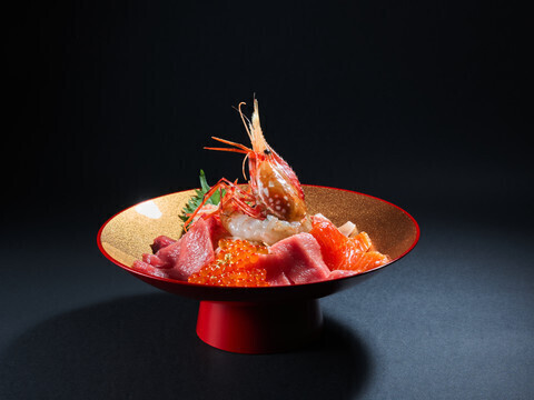 Experience the “Best Seafood Bowl of Your Life”! A Premium Donburi Specialty Shop in Asakusa | TokyoSushiBowlの画像