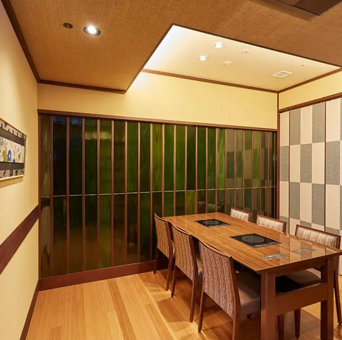 記念日・接待におすすめ！京都烏丸の豆腐・湯葉料理｜梅の花 京都烏丸店【公式】の画像