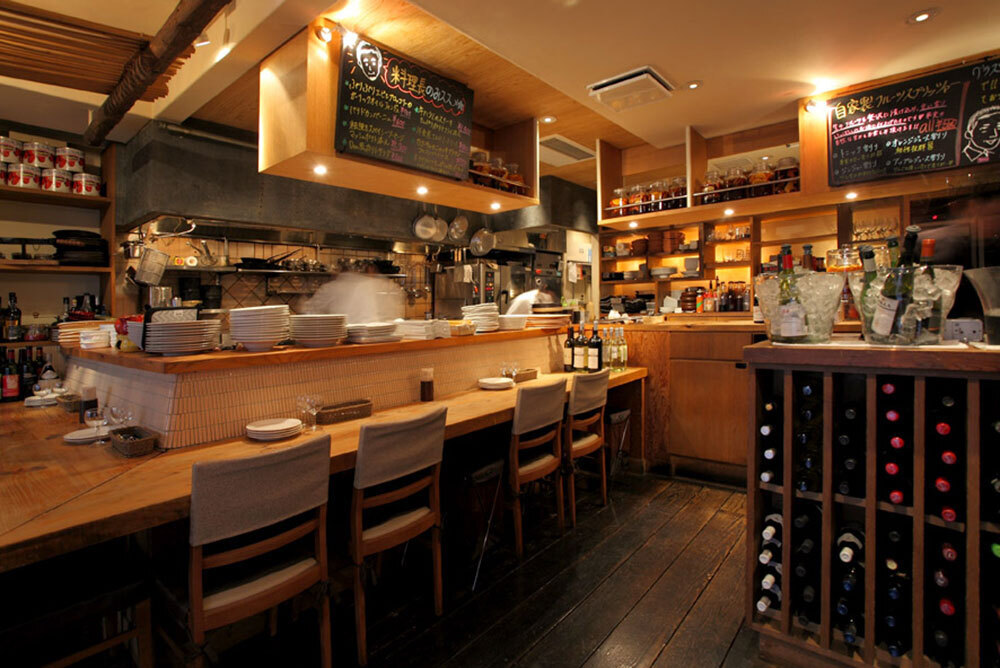 今年の忘年会は表参道で決まり！ワインと美食で特別な夜｜表参道ワイン食堂Den【公式】の画像