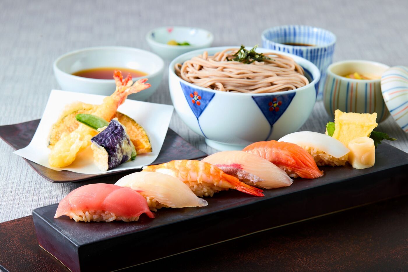 玉造駅すぐ『旬の寿司と天ぷら すし半 粋 玉造店』！個室完備の和食店の画像