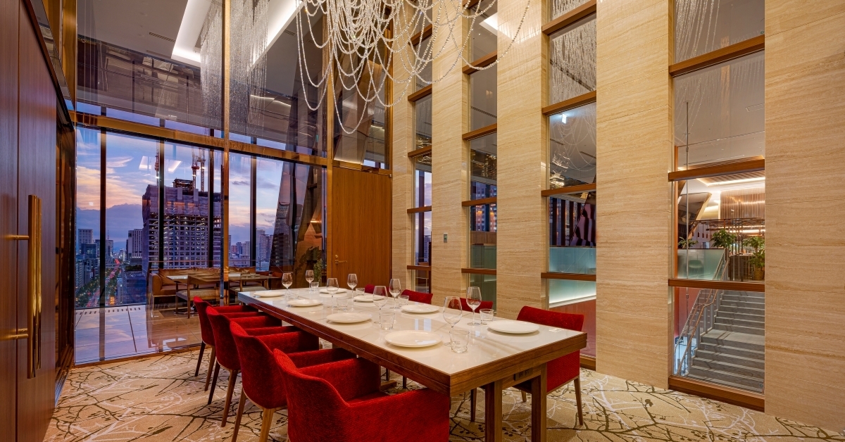 記念日デートにおすすめな大阪の夜景レストラン！THE C's SKY DINING【公式】の画像