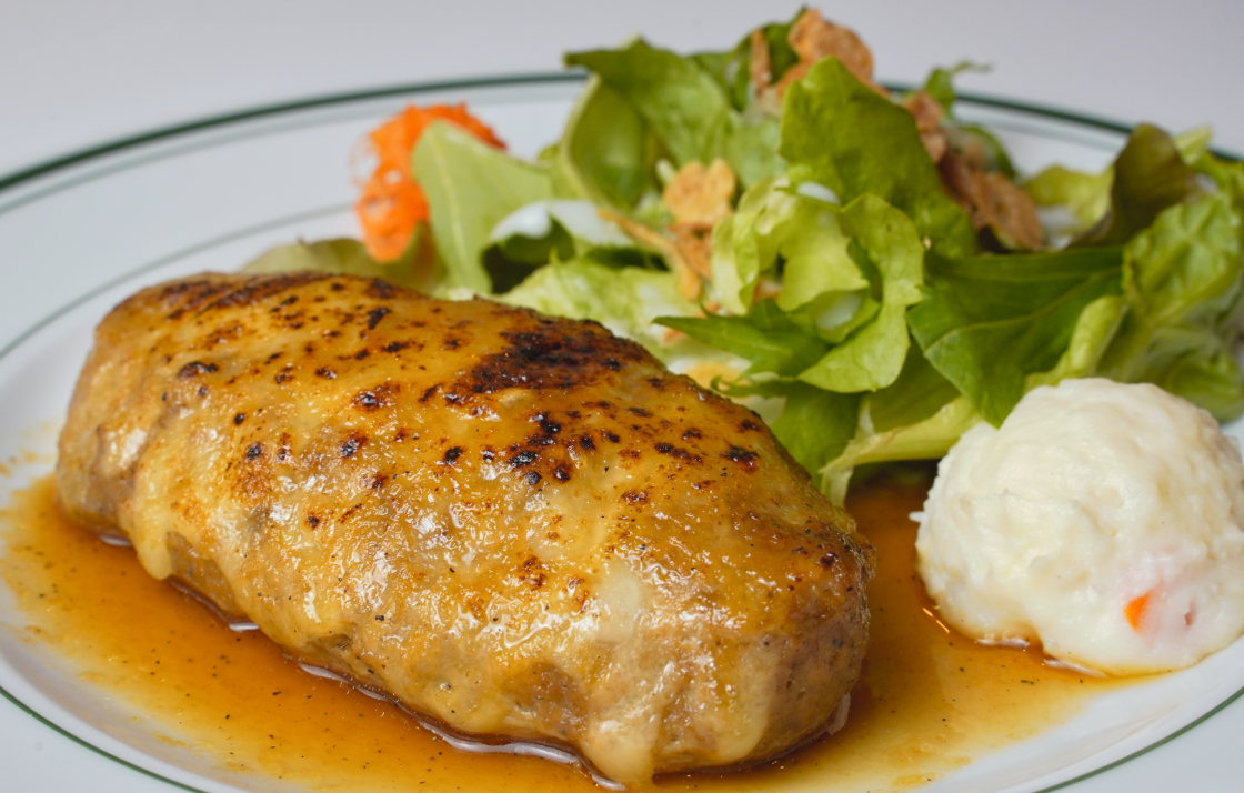 【グリルモトカラ 堺筋本町店】肉好きの「ココカラ」始まる！備前黒牛と生パスタに酔いしれる大阪屈指のグリル＆イタリアンの画像