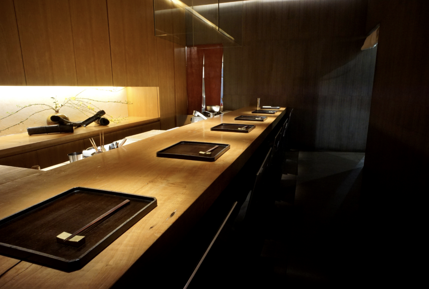 接待や記念日に選ばれる本格日本料理！青山の洗練された隠れ家｜日本料理 僖成【公式】の画像