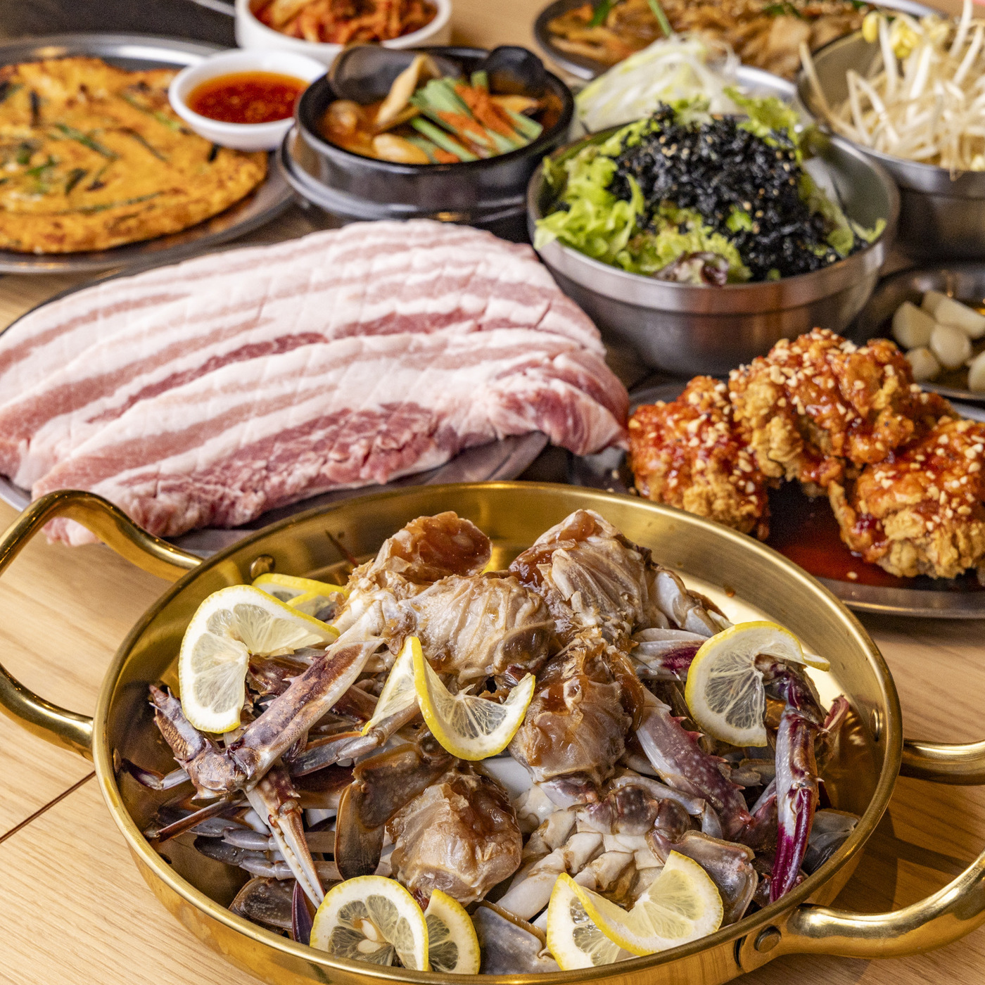 韓国料理好き必見！梅田で食べ放題を満喫｜カンジャンケジャン×サムギョプサル 肉ポチャ 梅田店の画像