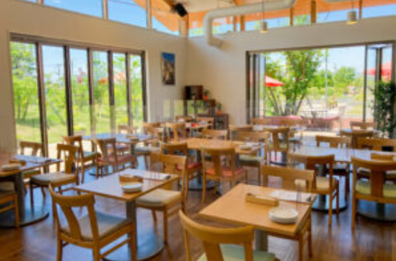 美しい庭園を眺めながら楽しむ！地元食材のジャパニーズイタリアン｜パスタとピザの店 base【公式】の画像