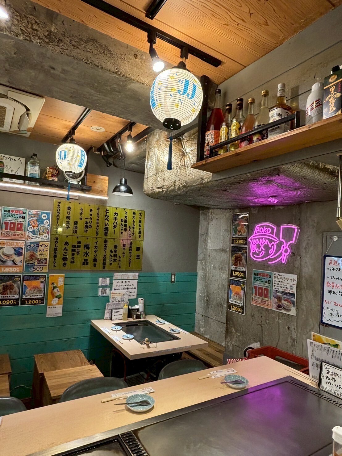 野毛で熱々を楽しむ！創作もんじゃと鉄板のライブ感｜もんじゃとテッパンヤキ ポコペン。の画像