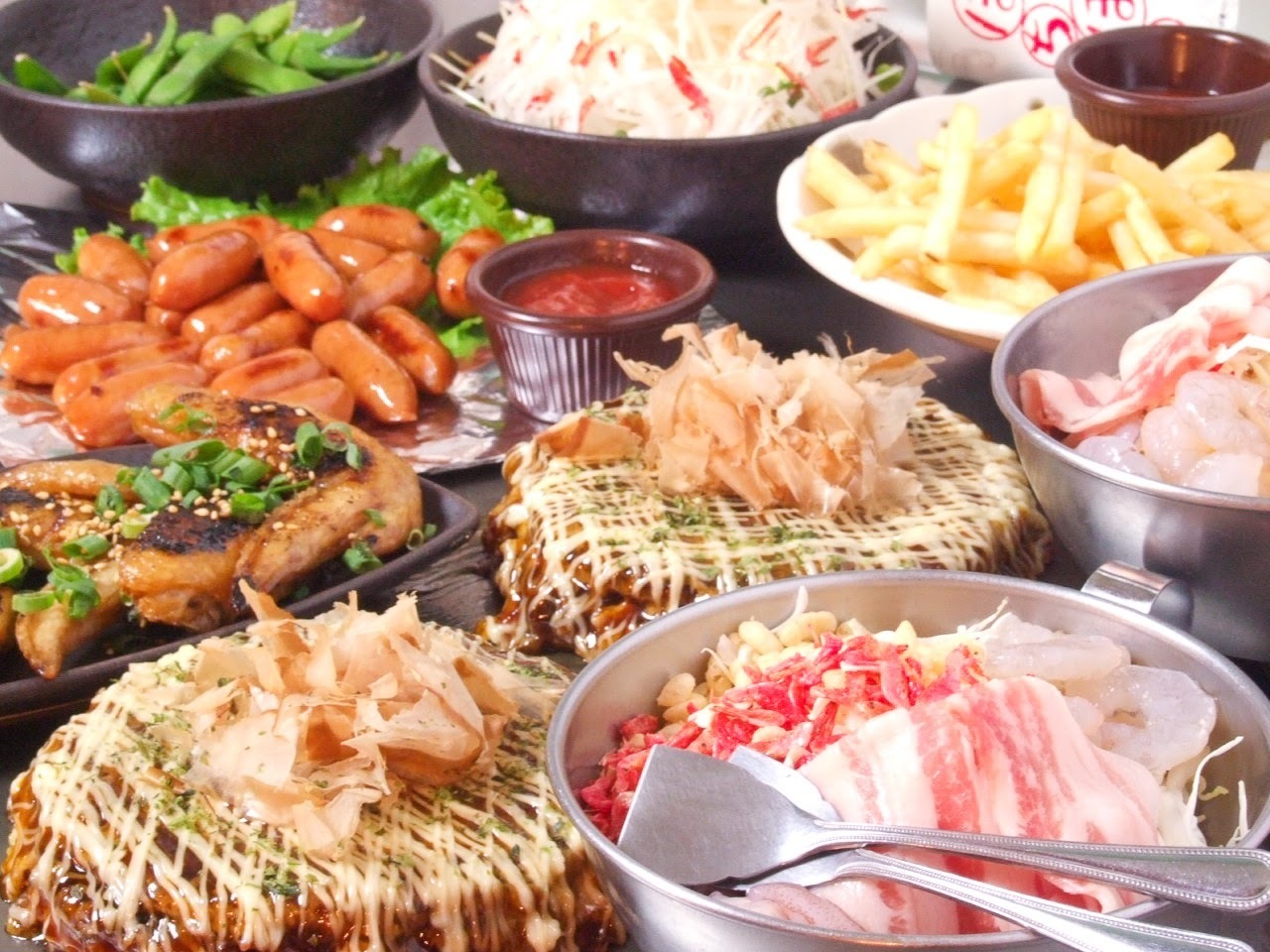 レトロな空間で味わう本場大阪のお好み焼き！千葉中央｜ぼちぼち 千葉中央店【公式】の画像