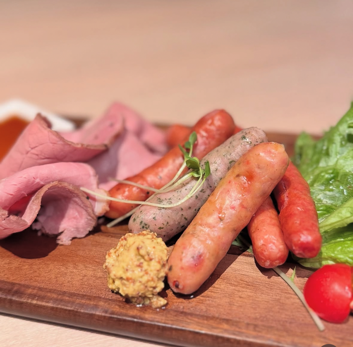 汐留で肉ランチ＆夜バルを楽しむなら！ビジネスにもデートにも｜肉バル 炎や【公式】の画像