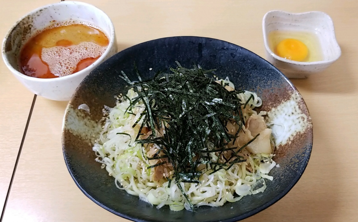 家系だけどマイルド！都筑区で自家製麺を味わう｜一二三家（ひふみや）の画像
