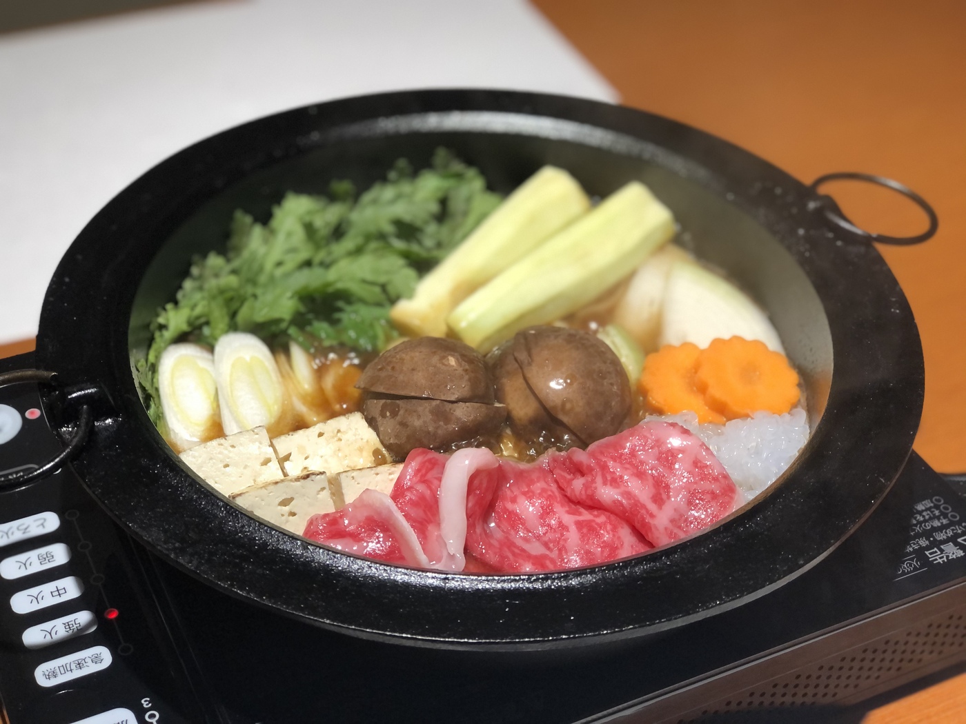 【名古屋】和牛を味わう『紗舞璃 泉店』！黒毛和牛のステーキ＆しゃぶしゃぶ＆すき焼き専門店の画像